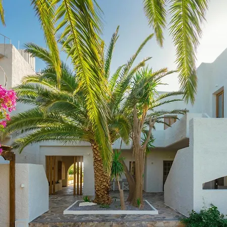 Okeanis Mystique South Hotel de apartamente Ierápetra